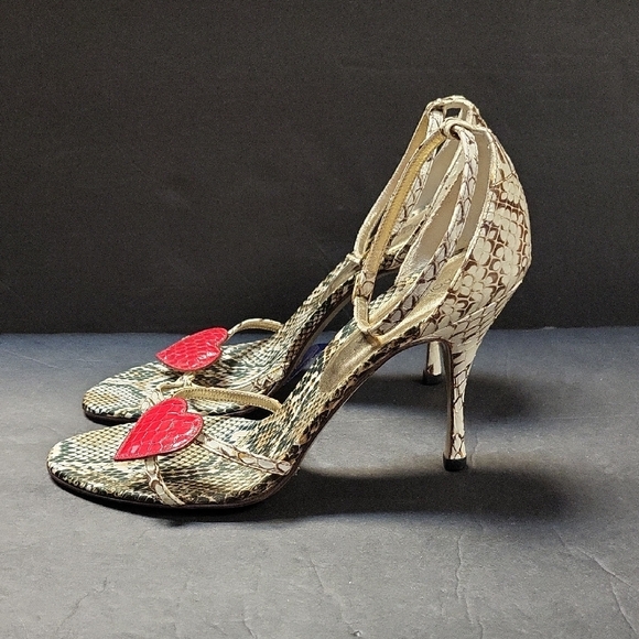 Dolce & Gabbana Snakeskin Heels with Red Heart Details - Picture 3 of 6